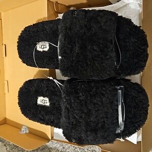 NEW Ugg Cozetta Curly Platform Slipper